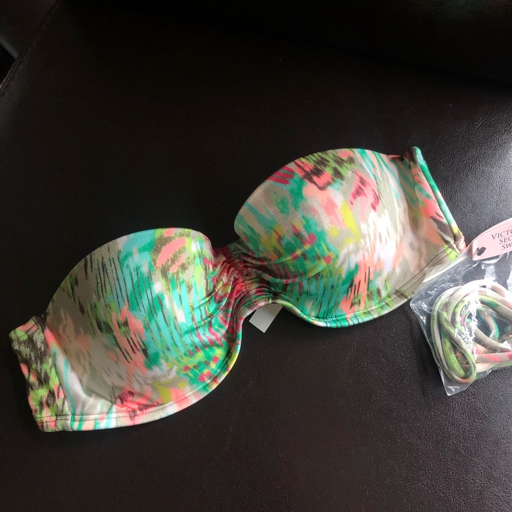 Victoria’s Secret “The Flirt Bandeau” swim top